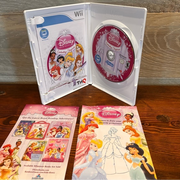 Disney Princess: Enchanting Storybooks (Nintendo Wii, uDraw 2011) Complete - Picture 3 of 6